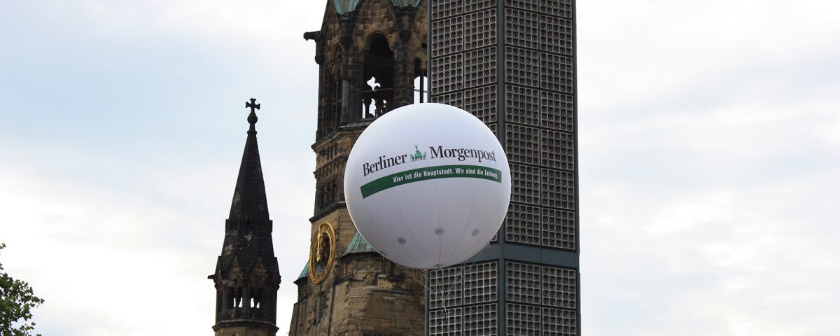 Messeballon für die Berliner Morgenpost - hier am Kurfürstendamm