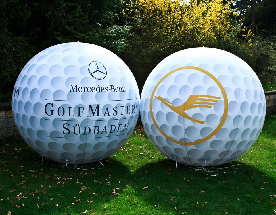 Mercedes-Benz und Lufthansa vertrauen bei Golfturnierwerbung auf Berlin-Zeppelin.