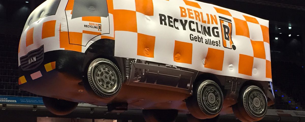 Sonderform-Indoor- und Outdoor-RC-Flugschiff für Berlin Recycling