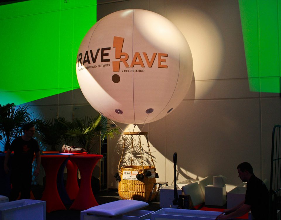 Der Travel Rave - Ballonkorb, ein echter Hingucker auf Messen und Events